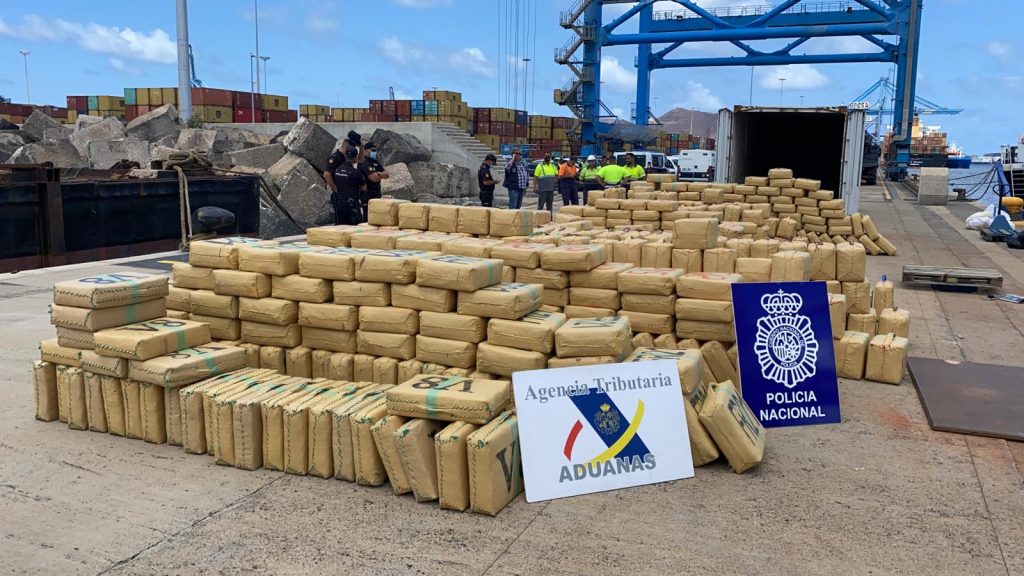 MAOC-N supports the seizure of 20000kg of cannabis off the Canary Islands