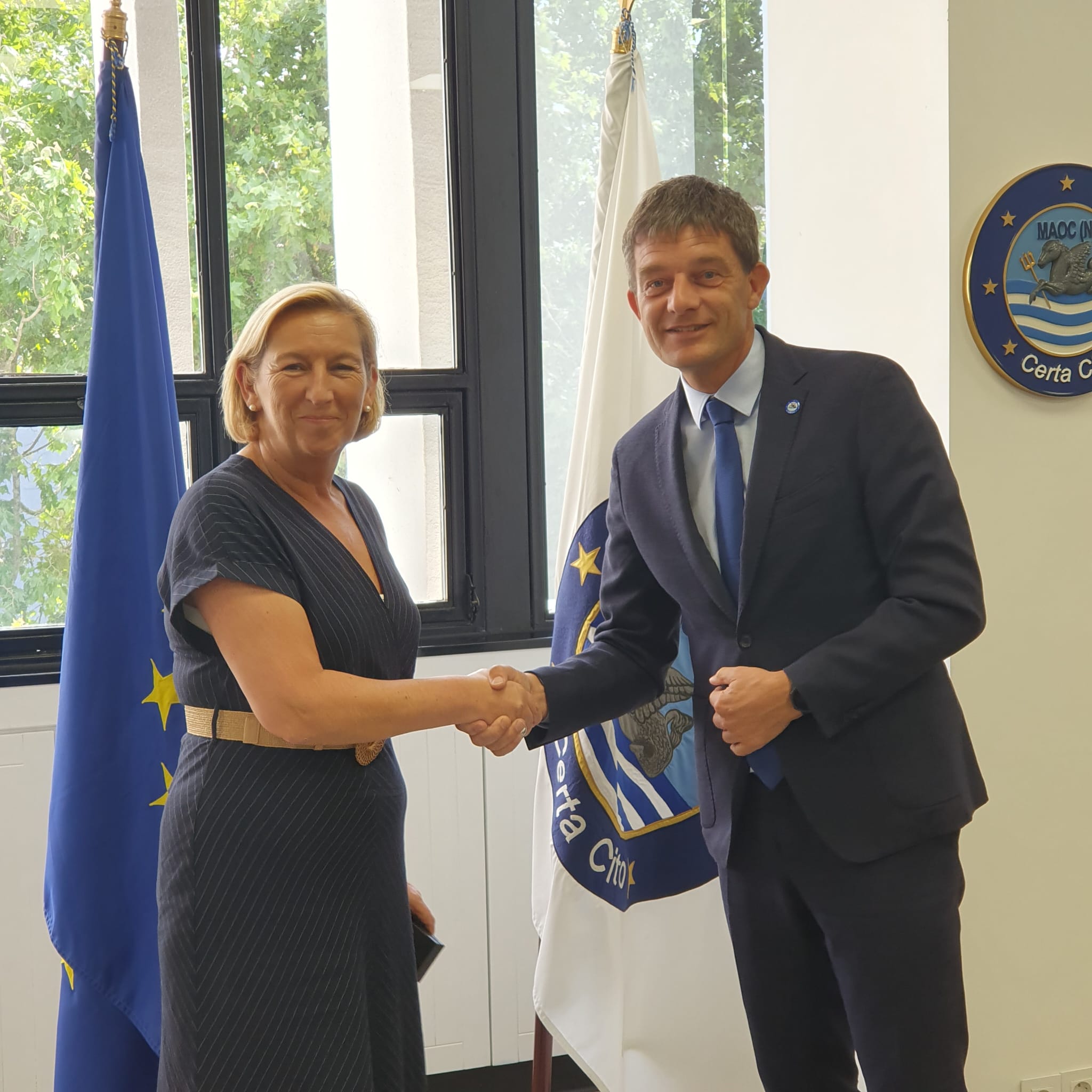 The Ambassador of France to Portugal, Hélène Farnaud-Defromont, is received by the Executive Director at the Centre’s Headquarters