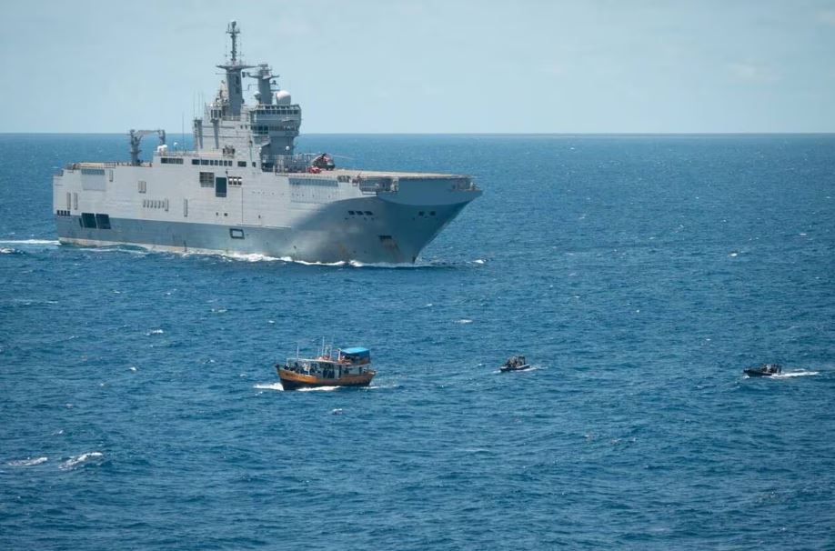 MAOC (N) supports French seizure of 885kg of cocaine off the coast of West Africa